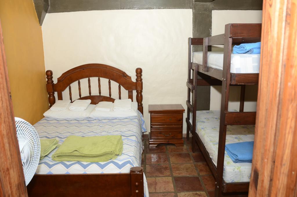 Hostel Barra Da Tijuca Tree House Rio de Janeiro Room photo